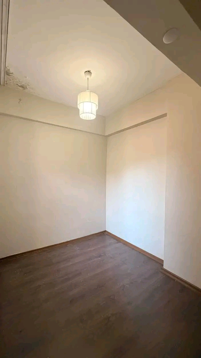 🔑1+1 empty apartment for annual rent