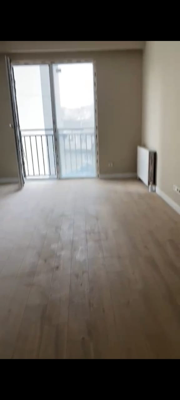 3 rooms and a hall