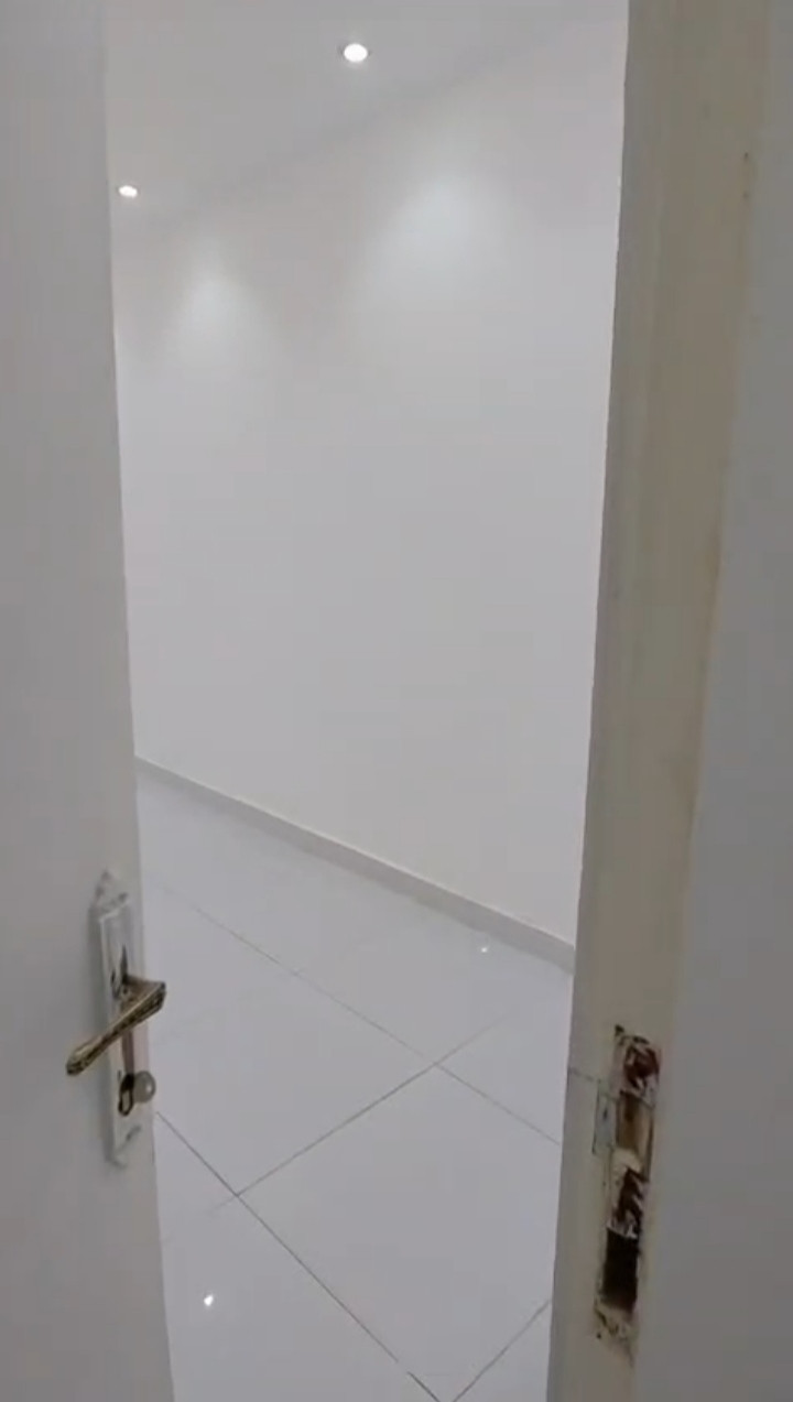 Special offer: Clean studio apartment with room, kitchen, and bathroom