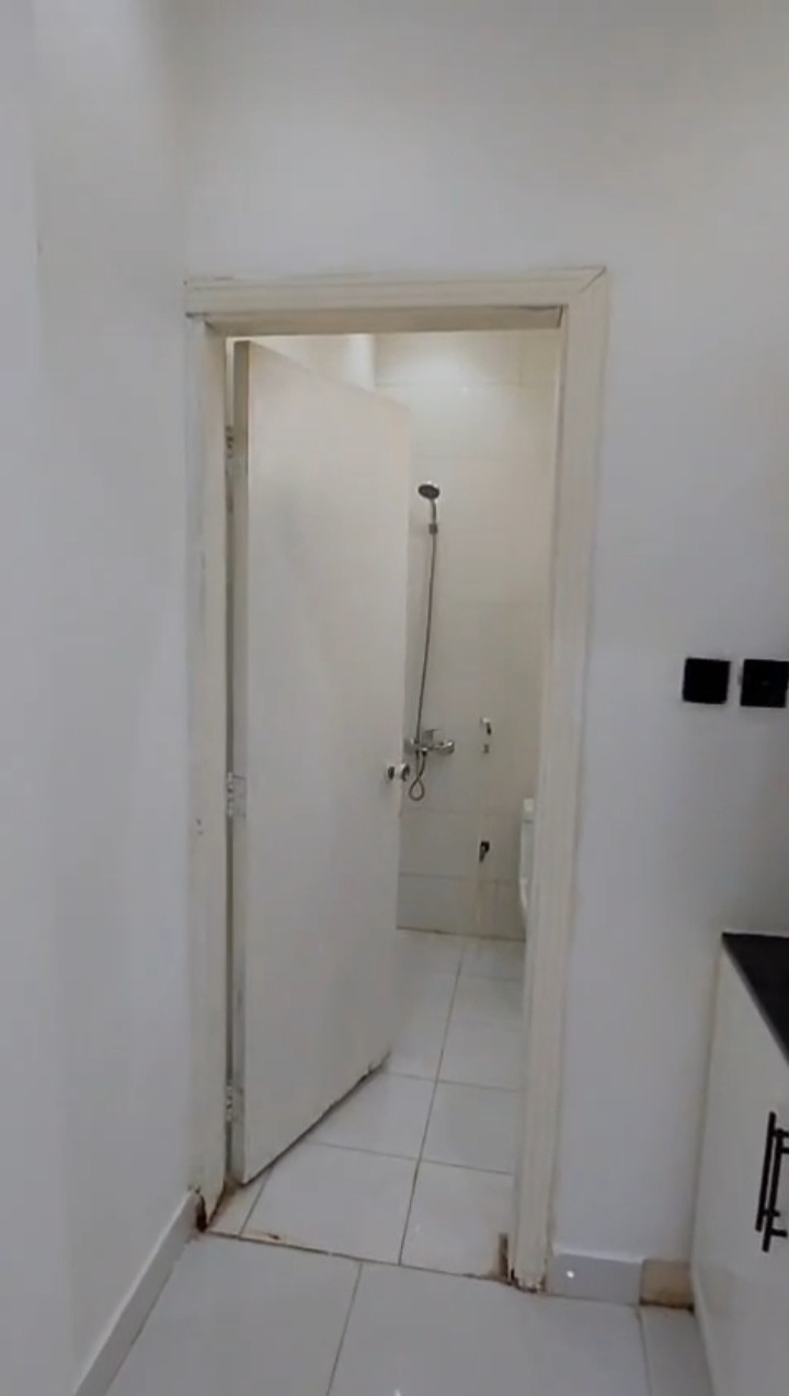 Special offer: Clean studio apartment with room, kitchen, and bathroom
