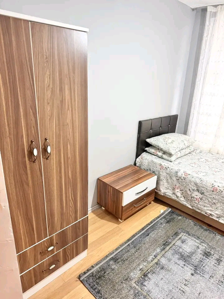 Furnished studio apartment for annual rent (🔑)