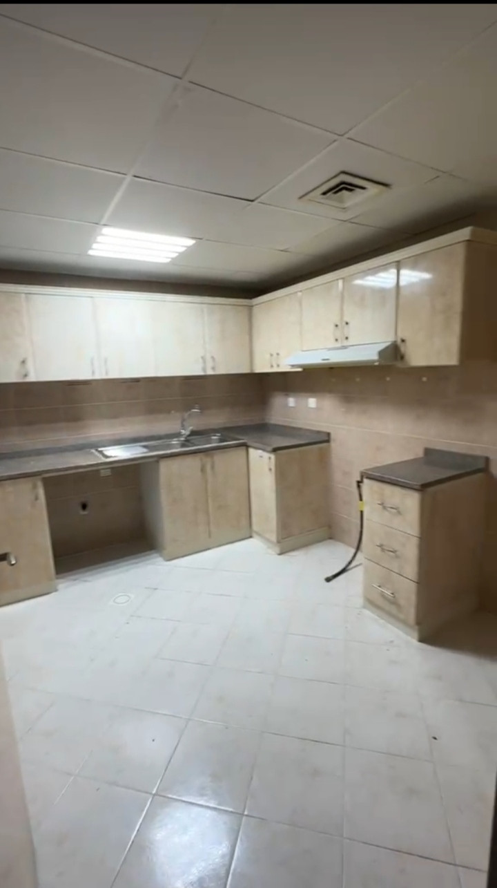 Annual rent Al Taawun Al Mamzar