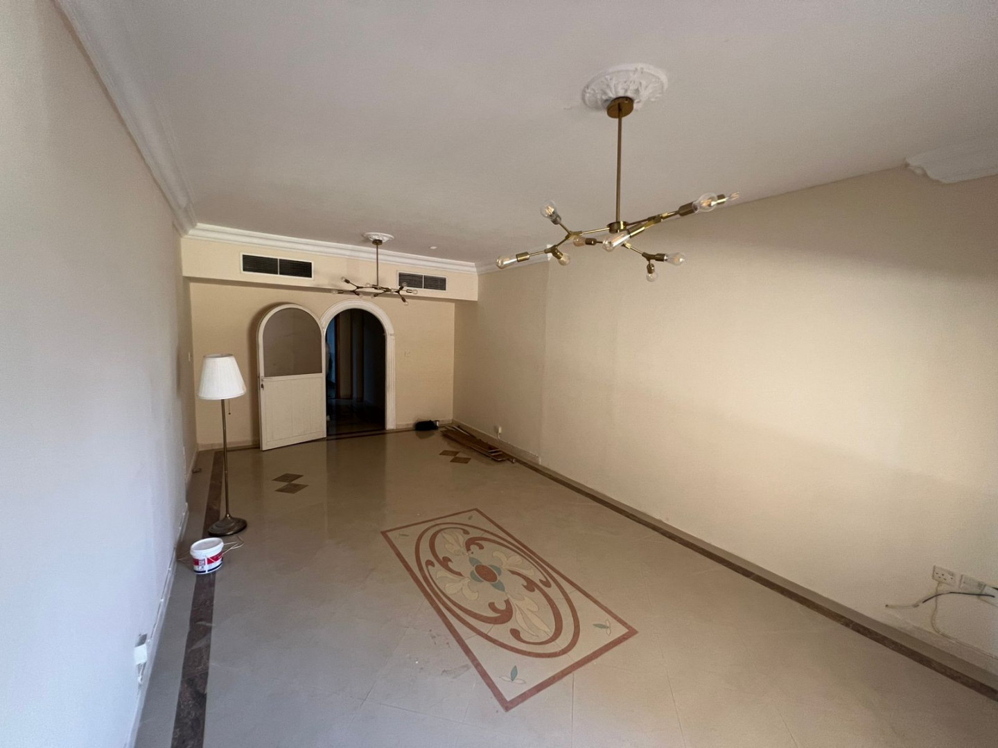 akbr-thlath-ghrfh-osalh-omgls-llaygar-alsno-f-alsharkh01780145547.jpeg