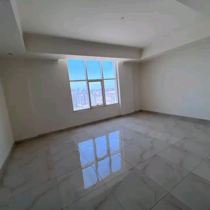 Rent a distinctive unfurnished apartment in Al Hadd