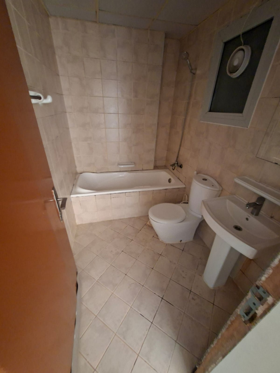 alkhan-hd1h51783781808.jpg