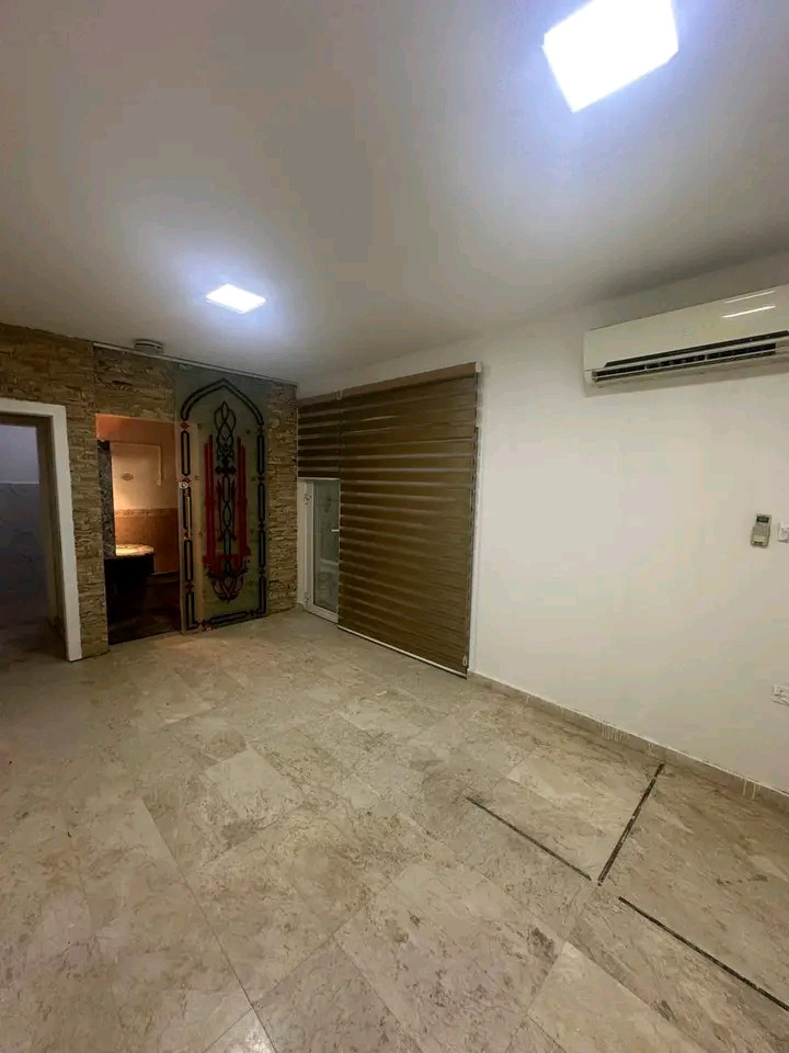 alkhoyr-khlf-mtaam-aldyaa-allbnany01782121259.jpg