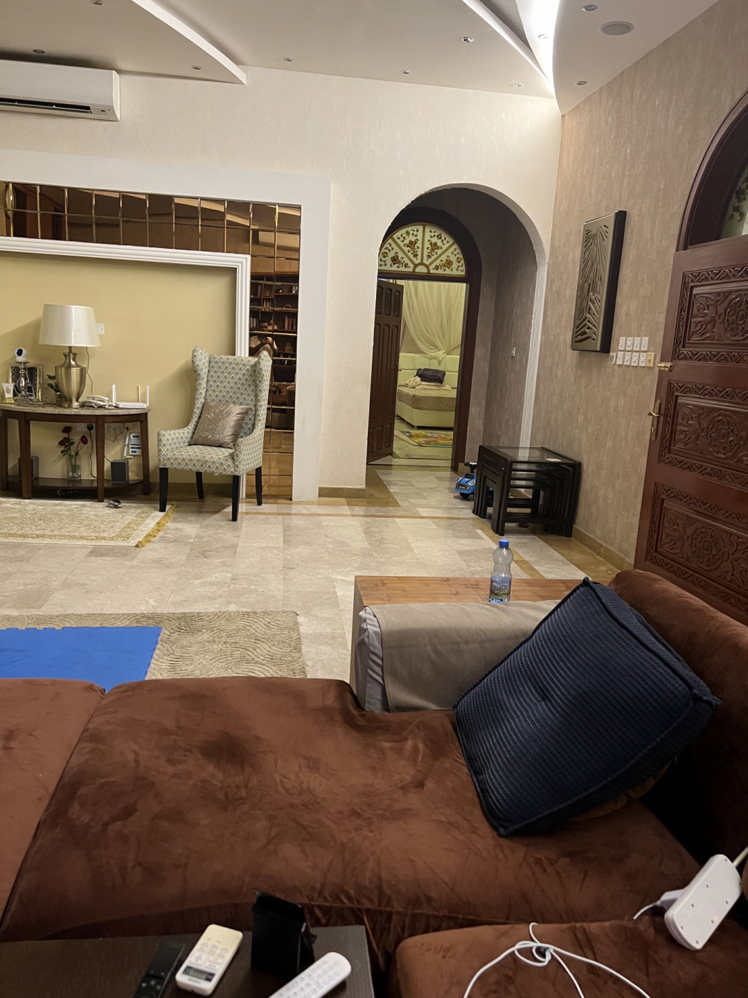 almouj-muscat01730157725.jpg