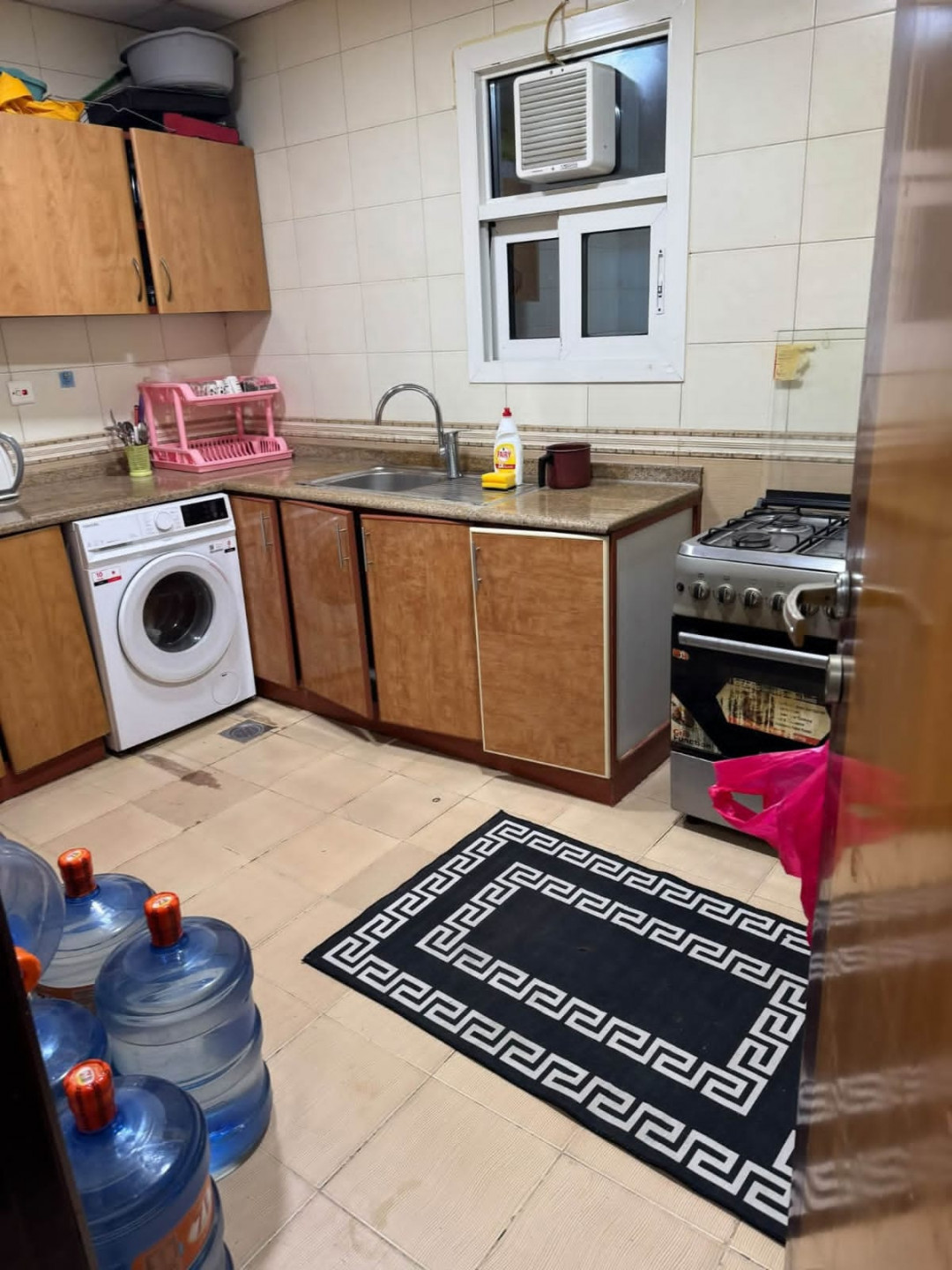 🏡🏡Sharjah, Al Khan Street, Family Room