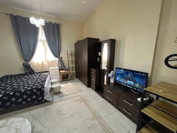 First studio apartment for rent in Ajman, next to the court.