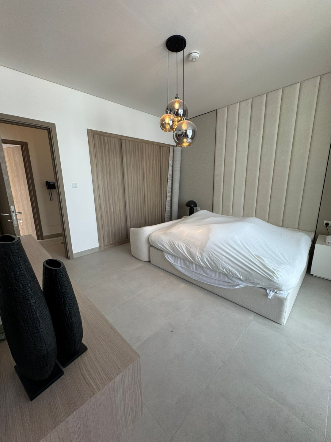 The most luxurious and beautiful villa in the United Arab Emirates, Sharjah, Al Hamriya area, a villa in the most beautiful location project.