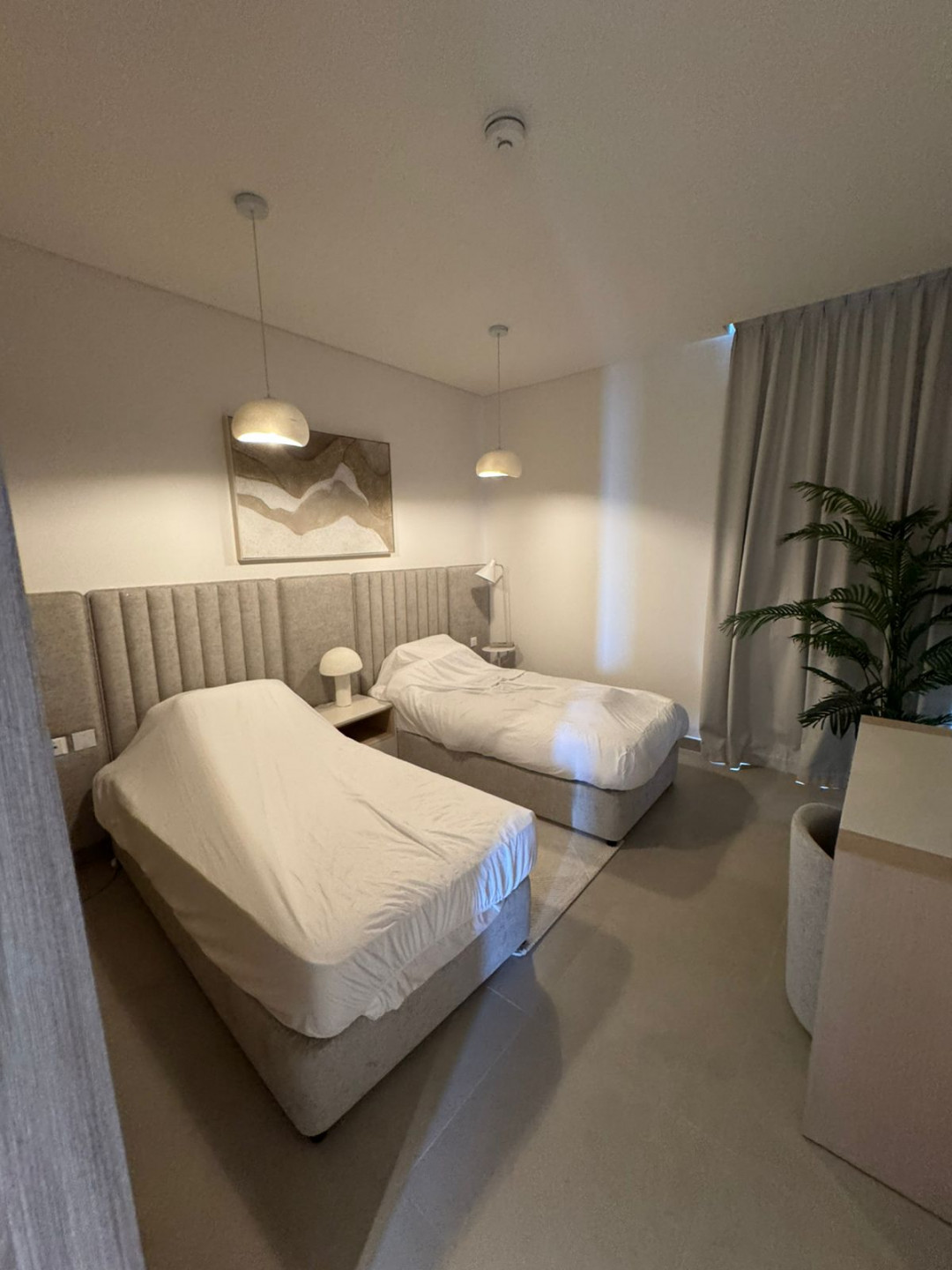 The most luxurious and beautiful villa in the United Arab Emirates, Sharjah, Al Hamriya area, a villa in the most beautiful location project.