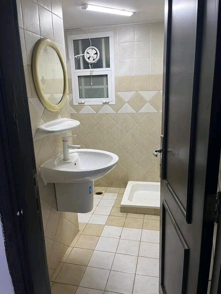 Studio in Al Mawaleh