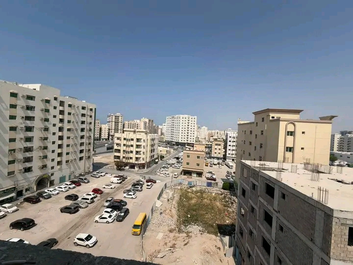 Studio apartment in Al Naba'a, Sharjah, at a bargain price