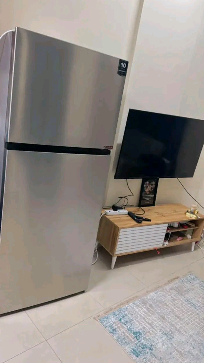Studio apartment in Al Naba'a, Sharjah, at a bargain price