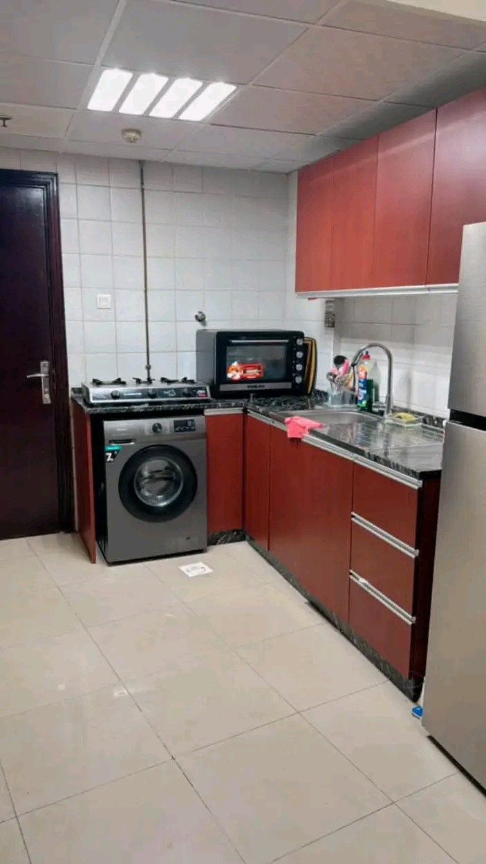 Studio apartment in Al Naba'a, Sharjah, at a bargain price