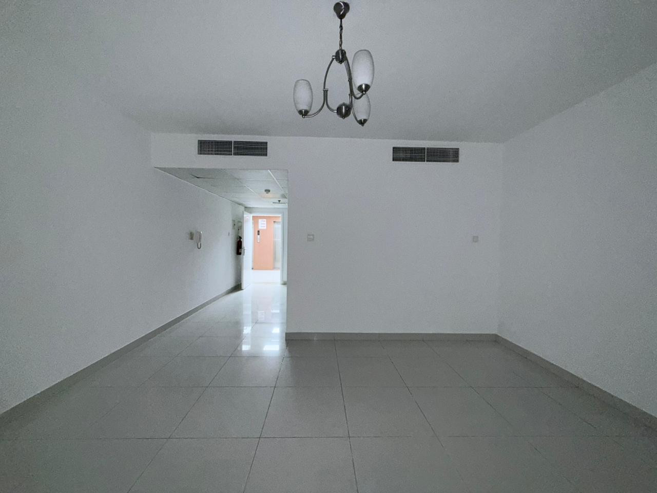 astdyo-balshark-alkhan01783540673.jpg