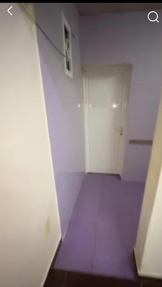 Unfurnished studio apartment in Al-Zayt Al-Shamali
