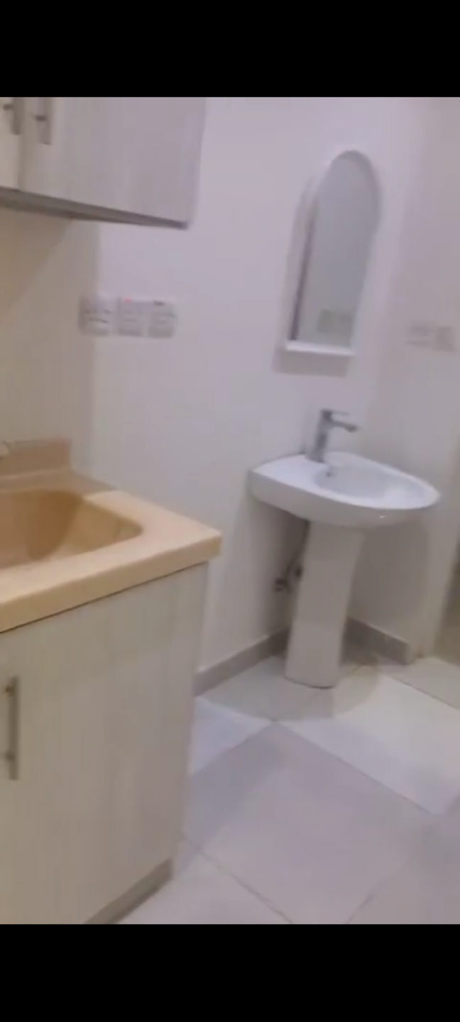 Studio in Al Hamra district, fourth floor