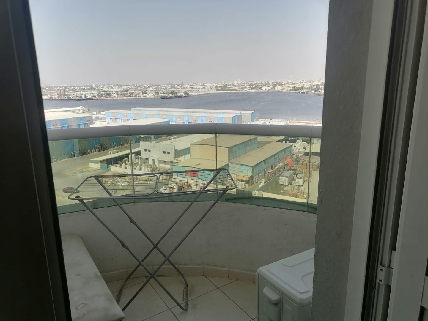 astdyo-bmsah-kbyr-b-sharaa-almyna51785339967.jpg