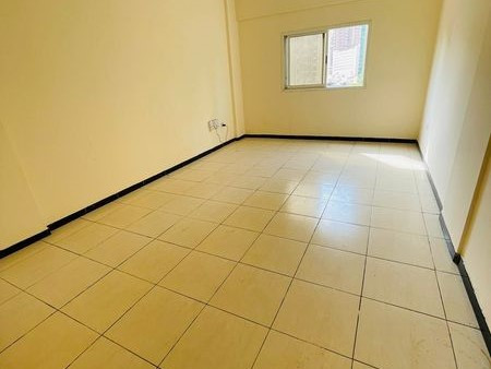 A comfortable studio apartment in Al Rashidiya
