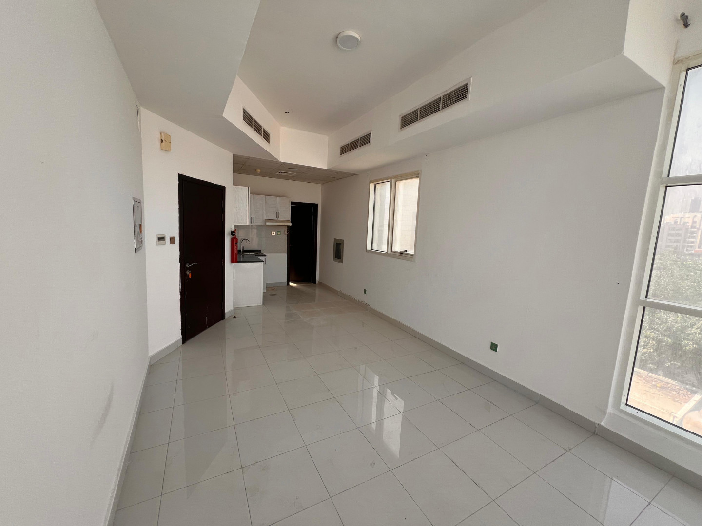 Spacious studio apartment on Ajman Corniche