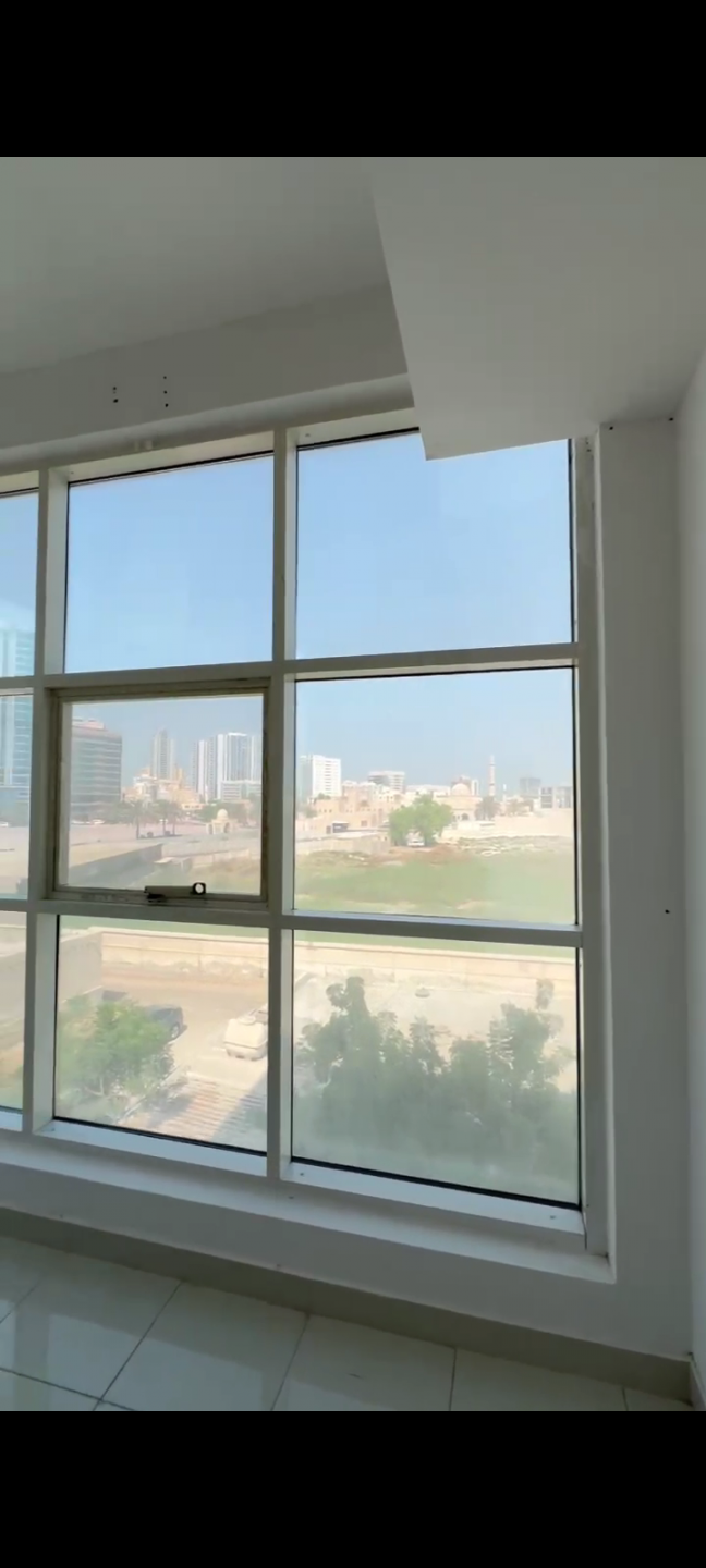 Spacious studio apartment on Ajman Corniche