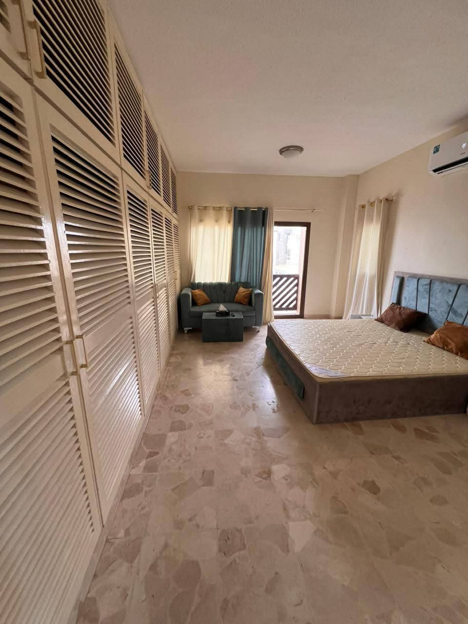 Luxury furnished studio for rent