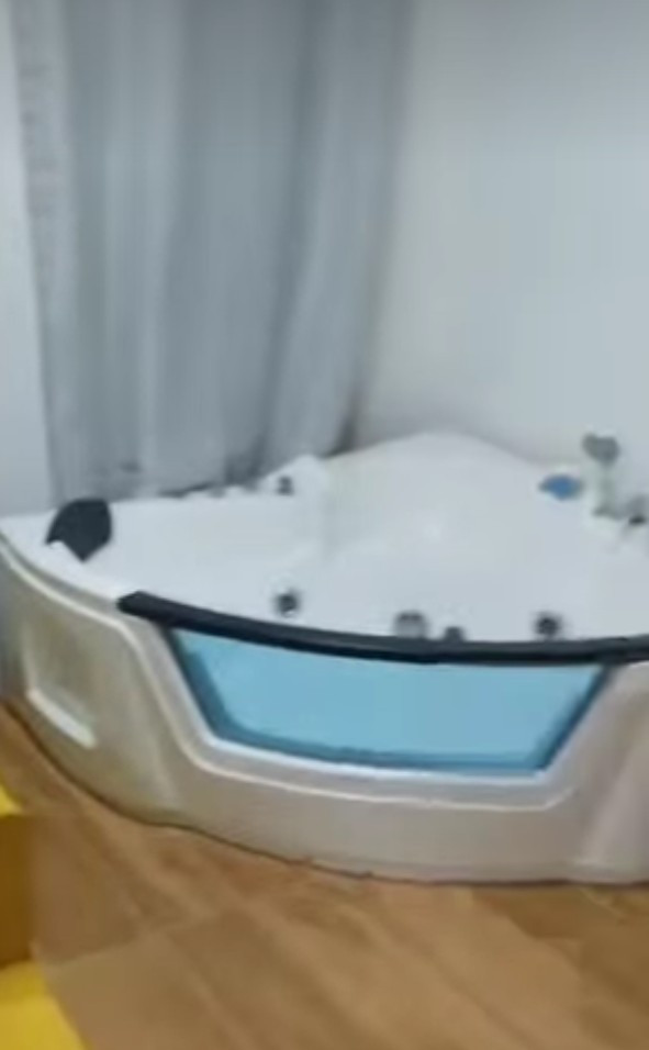 Luxury furnished studio