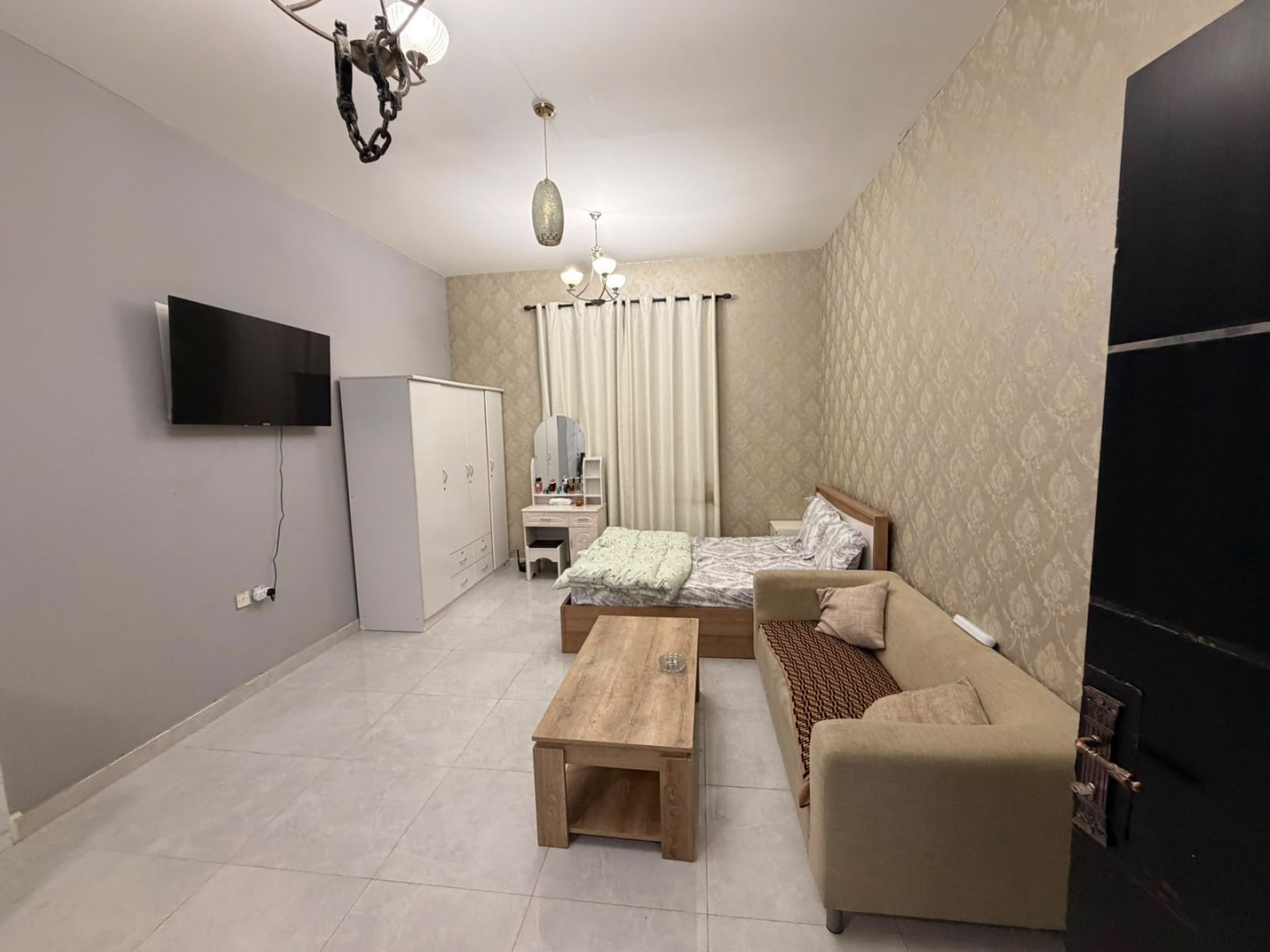 Studio in Al-Aliya