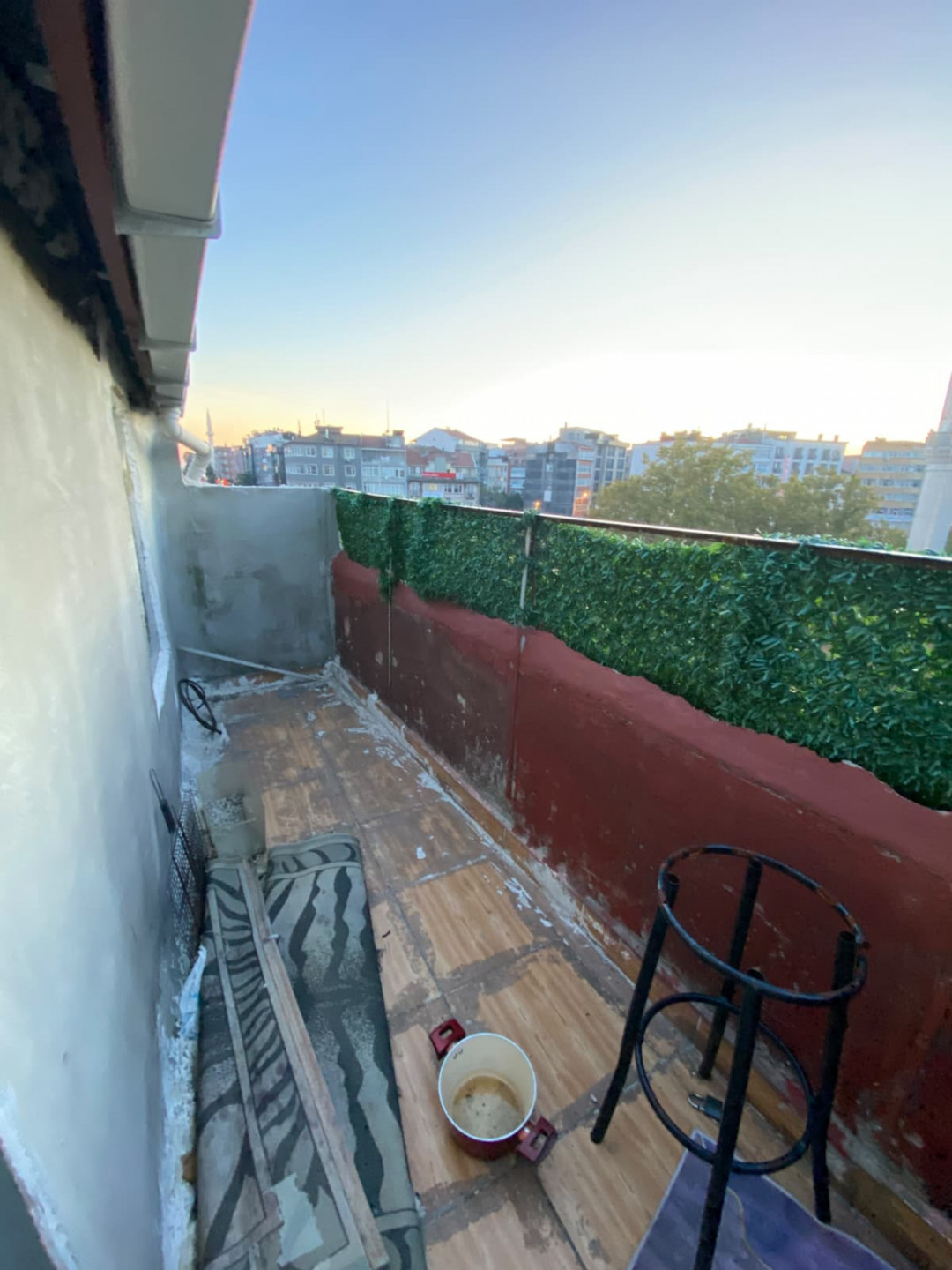 Studio apartment in Fatih, fifth floor