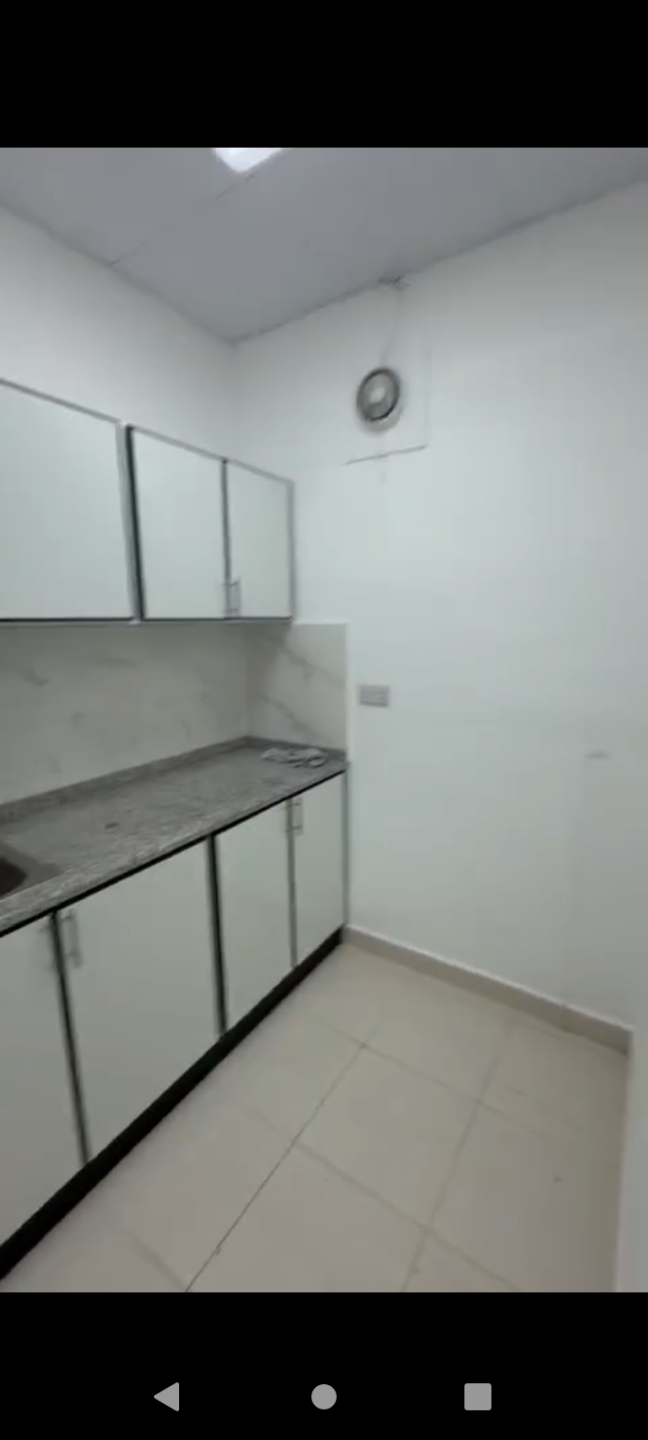 Studio in Al Khalidiyah