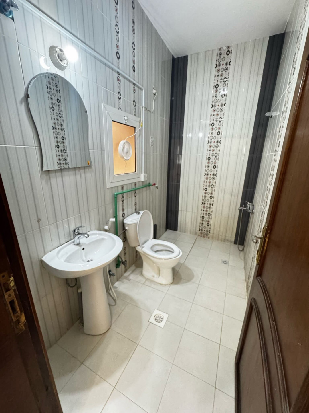Studio in Al Maamoura