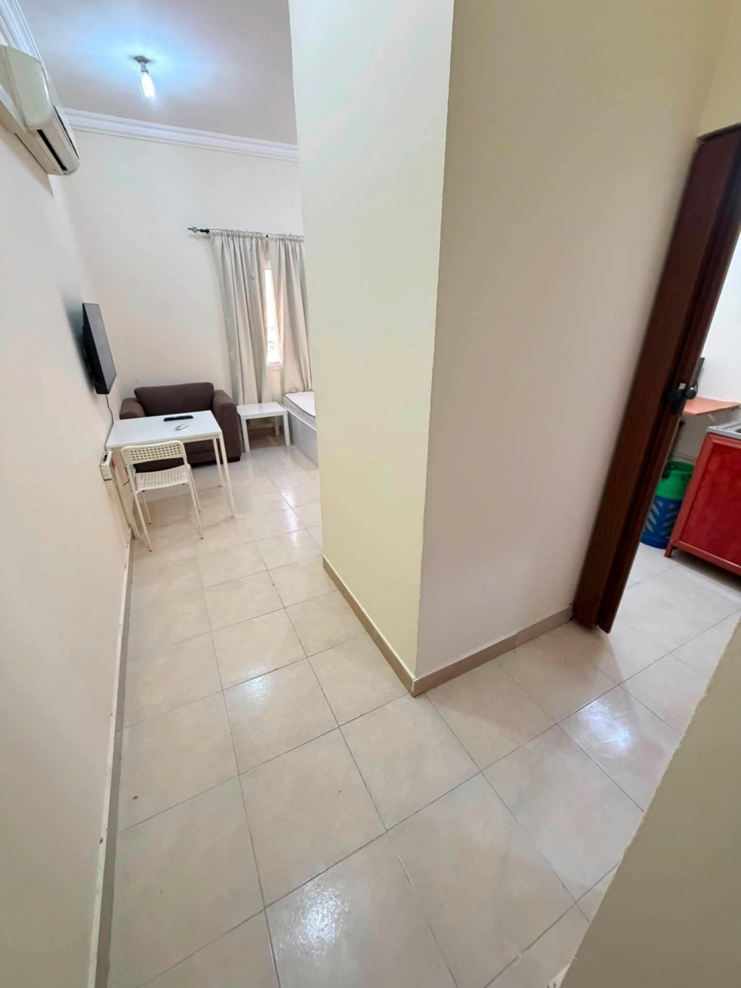 Studio in Al Maamoura