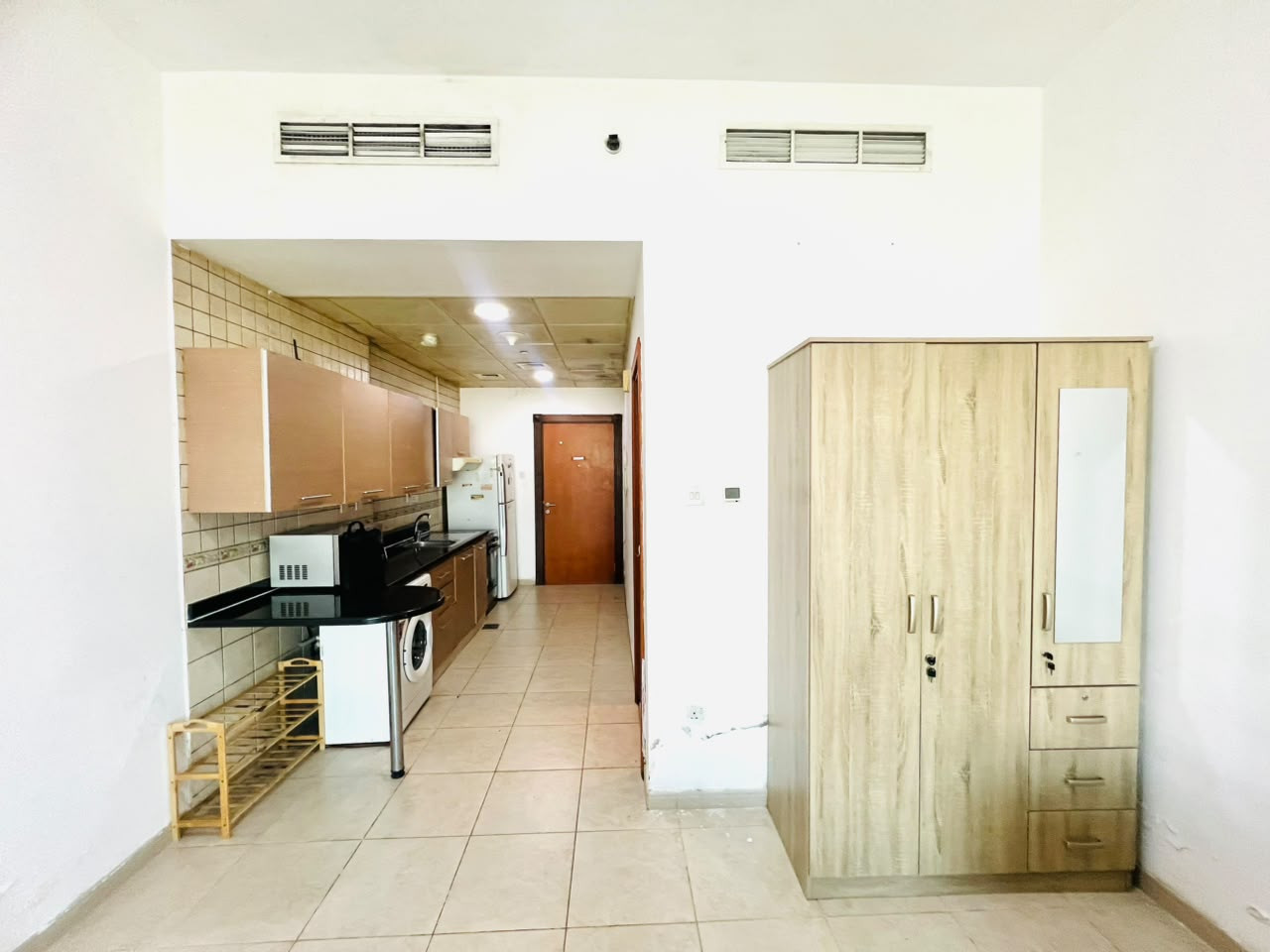 Studio in Dubai Oasis