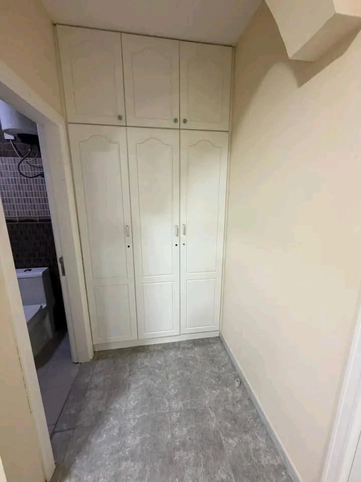Unfurnished studio in Al Hail Al Shamali