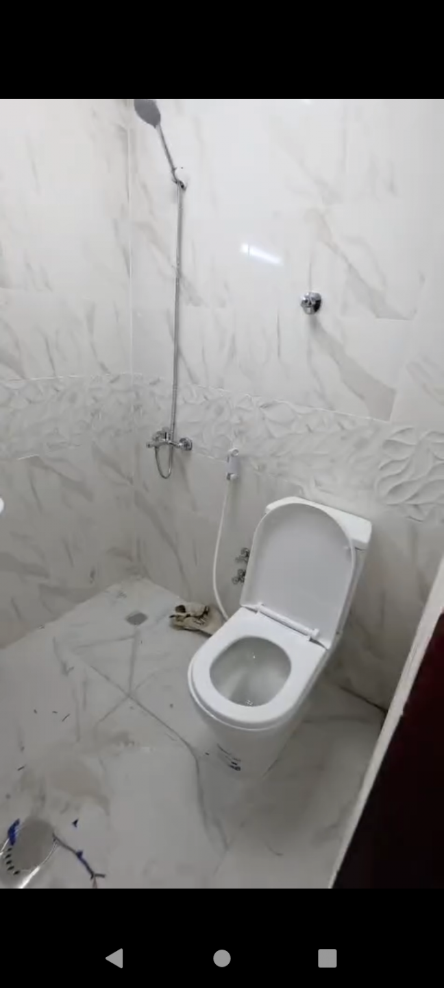 Unfurnished studio in Al Khalidiyah