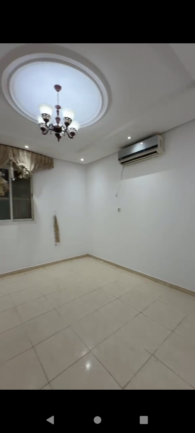 Unfurnished studio in Yarmouk neighborhood