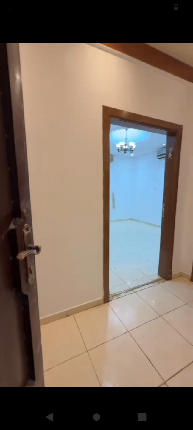 Unfurnished studio in Yarmouk neighborhood