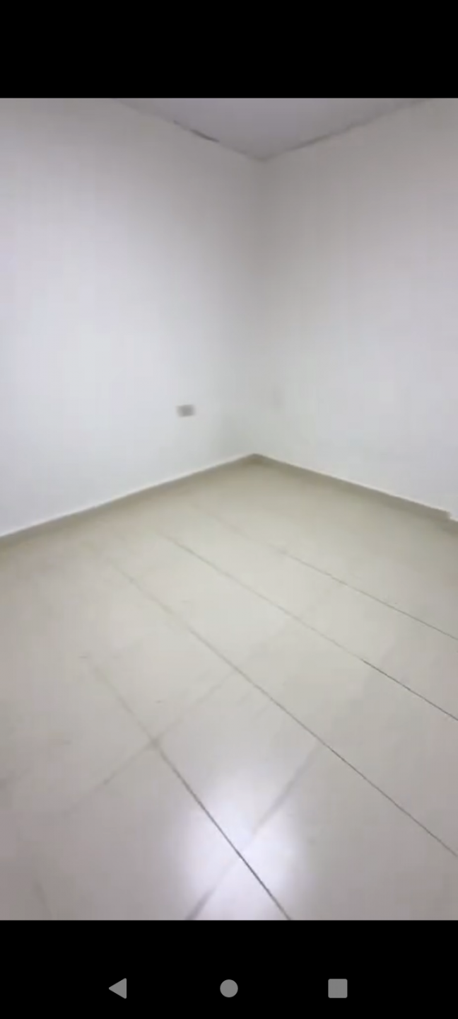 Unfurnished studio