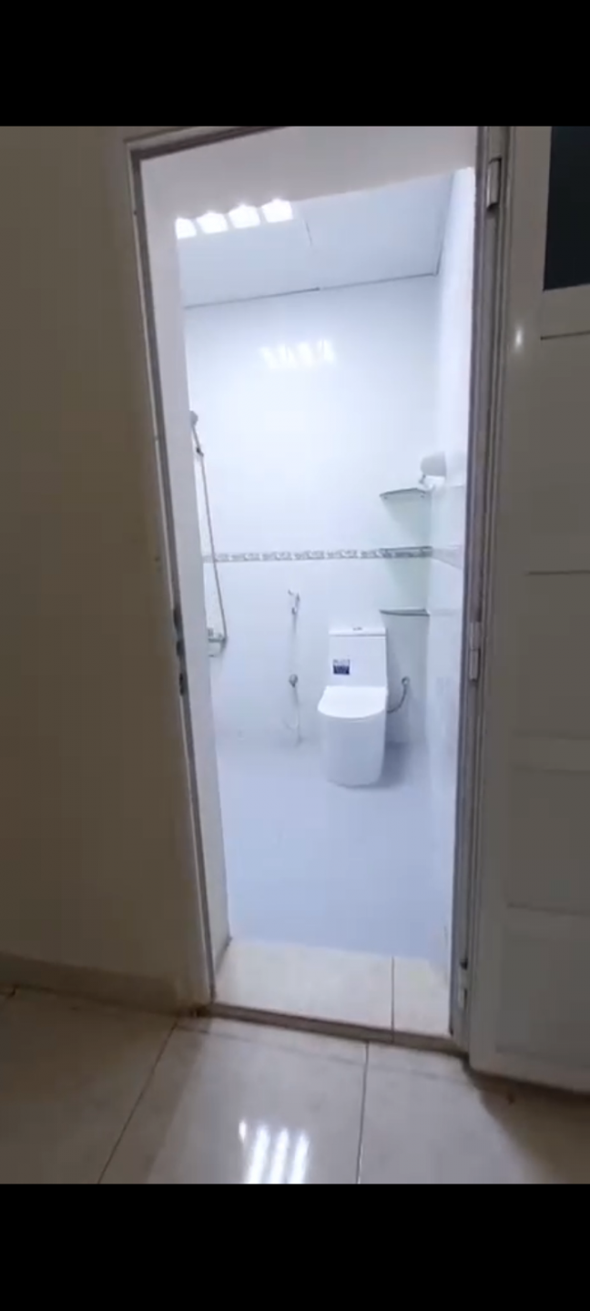 Unfurnished studio in Ras Al Khaimah 4
