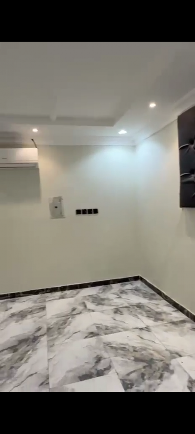 Yarmouk neighborhood studio