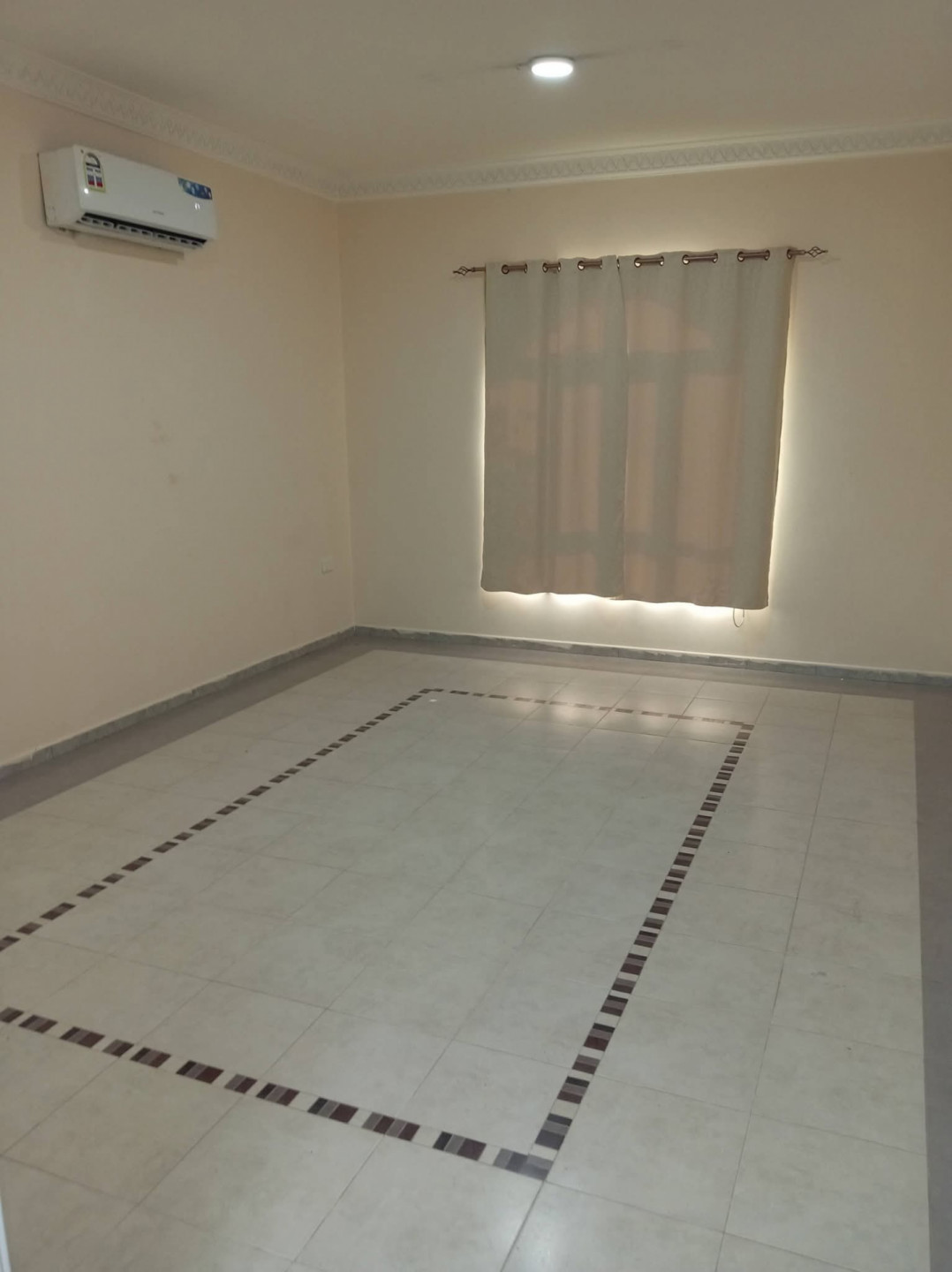 Large studio in Al-Azaiba