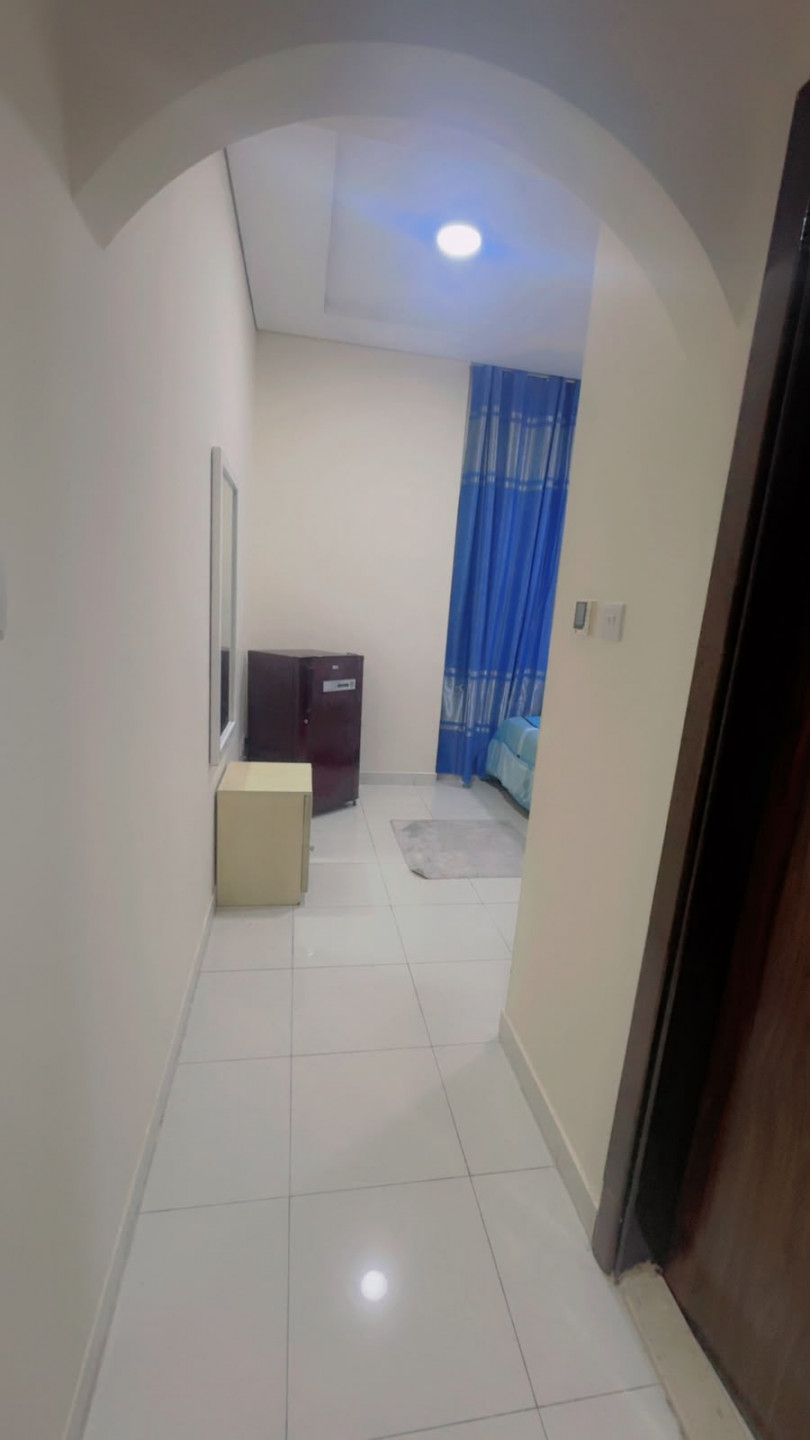 Private furnished studio in collaboration