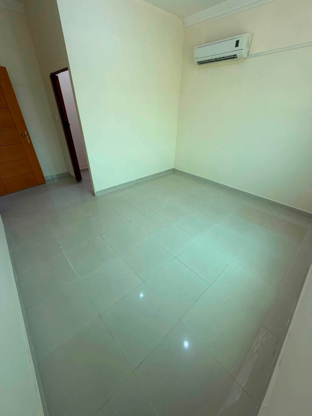 Studio for annual rent