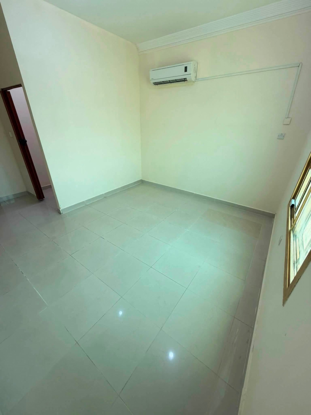 Studio for annual rent