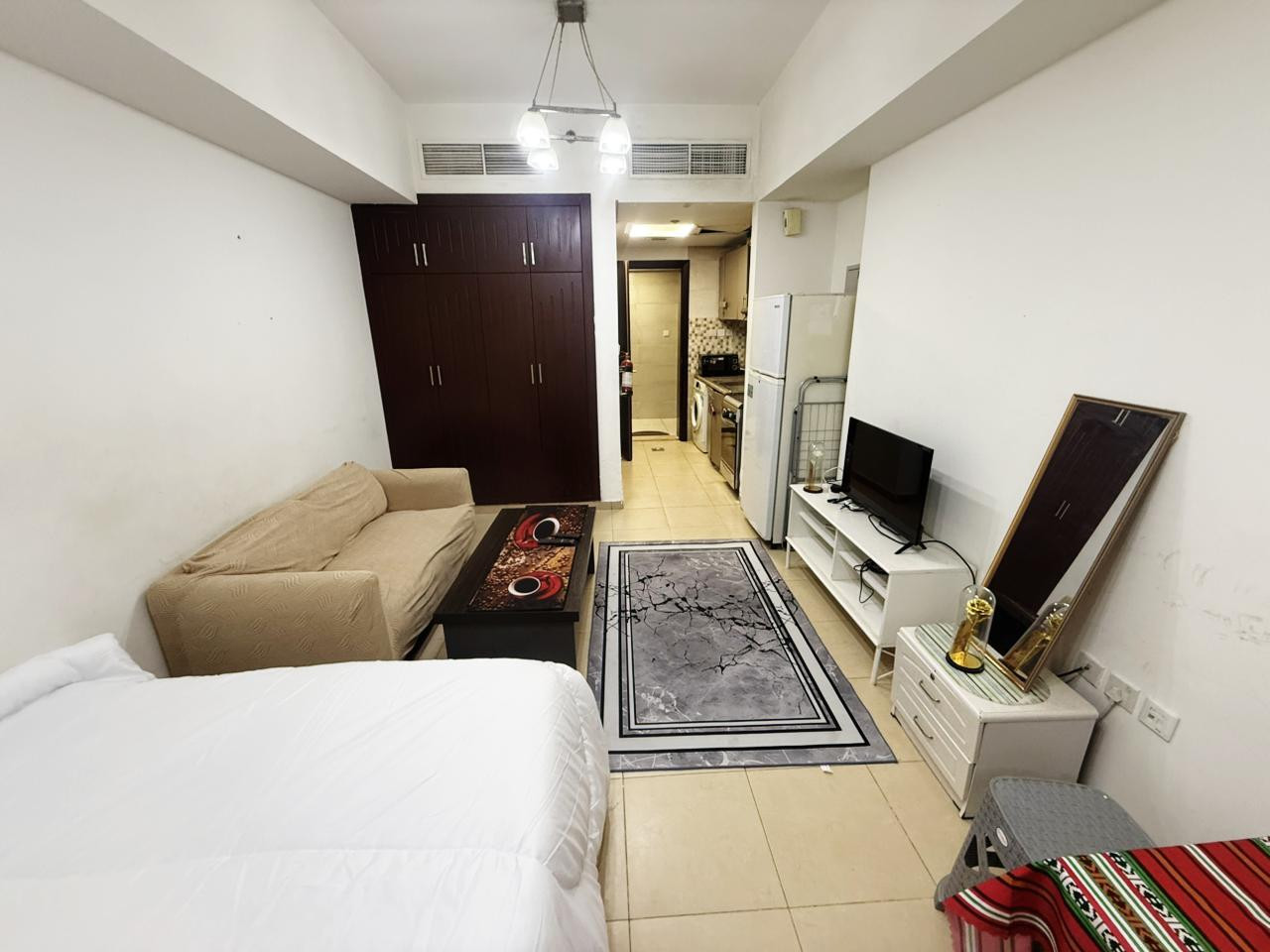 Studio for rent, separate kitchen