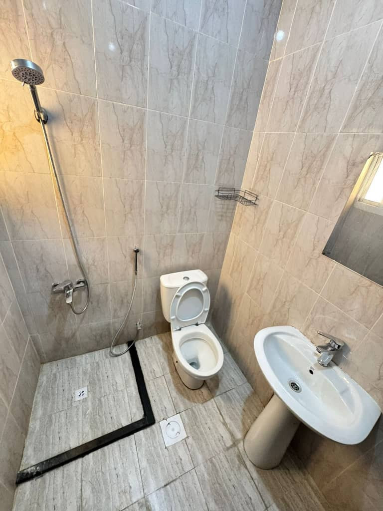 Studio apartment for one person in Al-Aziziyah