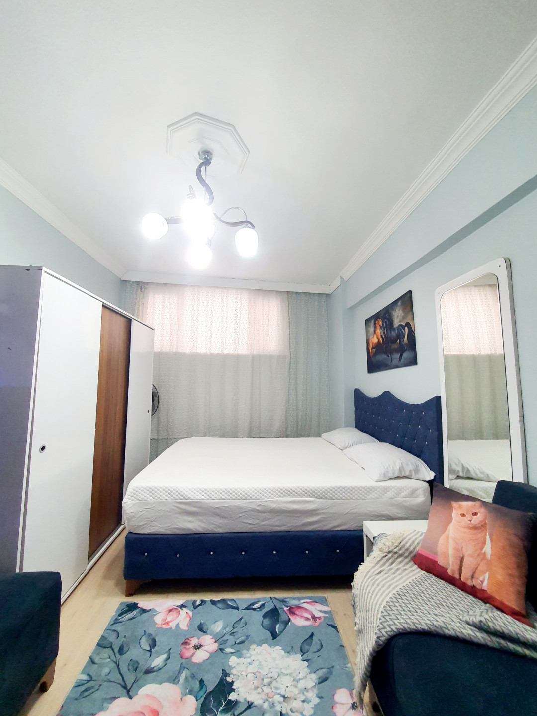 Furnished studio apartment