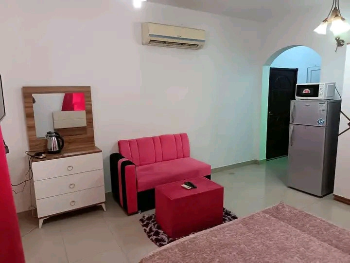 Furnished studio in Al-Azaiba