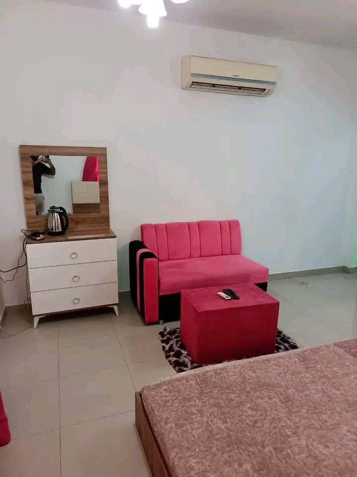 Furnished studio in Al-Azaiba